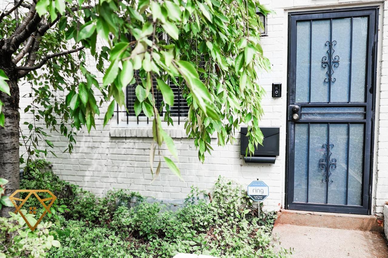 Вилла Executive Luxury For Work Or Play In Dc! Вашингтон Экстерьер фото